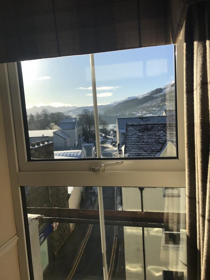 Caledonian Hotel Portree Buitenkant foto